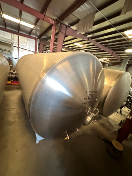6,000 gallon stainless steel tank